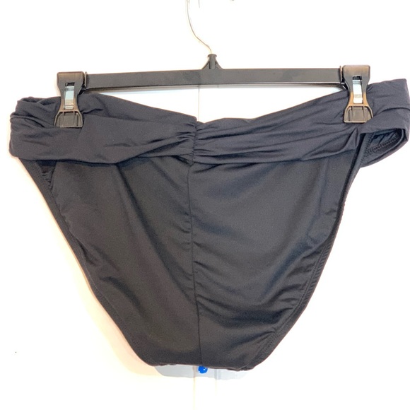 LA BLANCA Island Hipster Bikini Bottom in Black - Picture 3 of 6